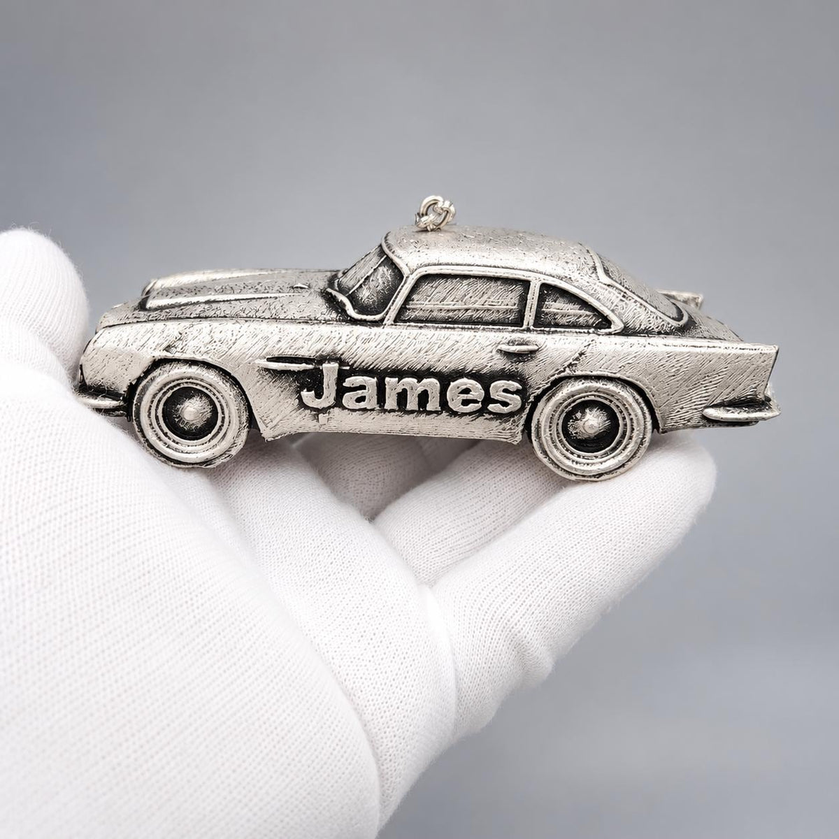 Personalized Aston Martin DB5 James Bond Christmas Ornament, 3D Printed Classic Car Keepsake